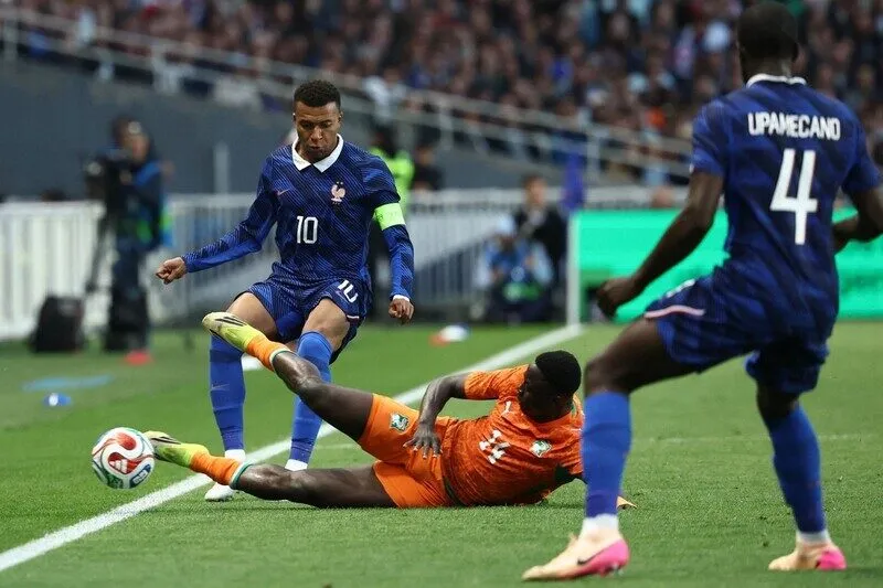 Ngày mờ nhạt của Mbappe
